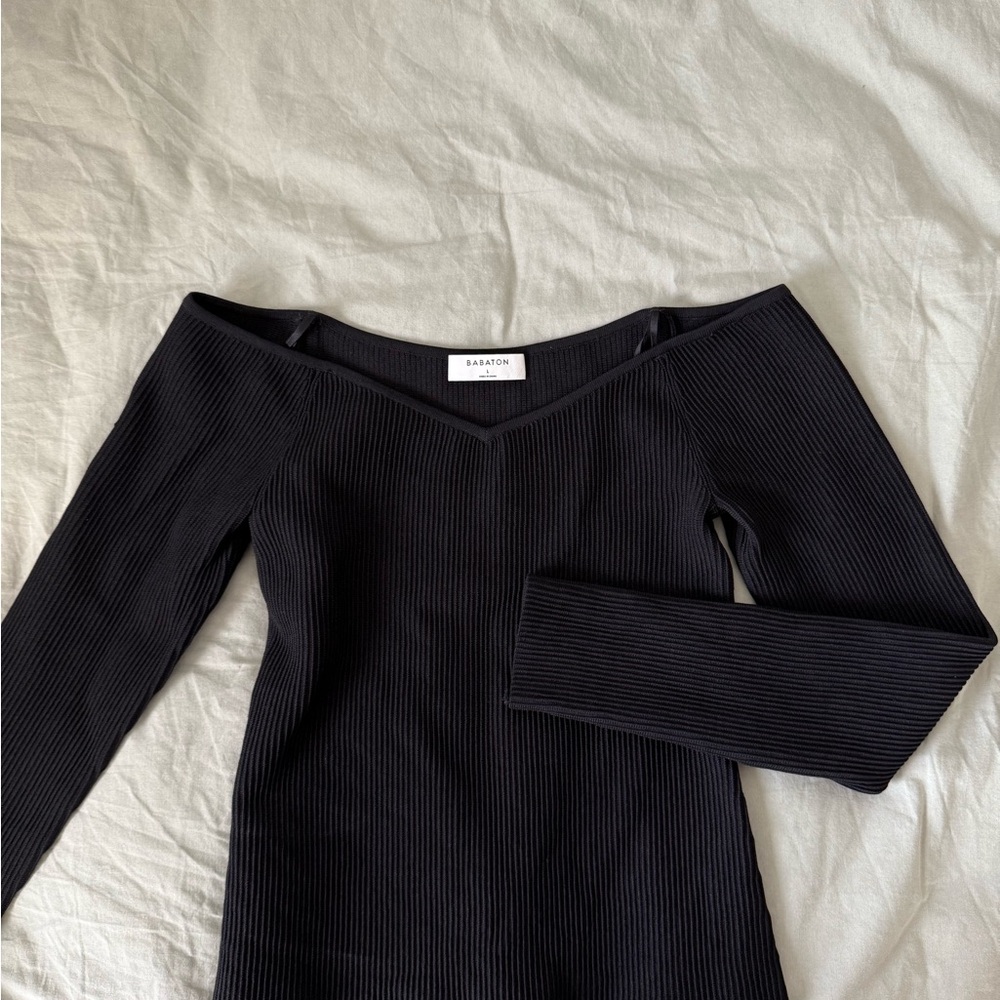 Babaton Sculpt Knit Ribbed Off the shoulder Top
